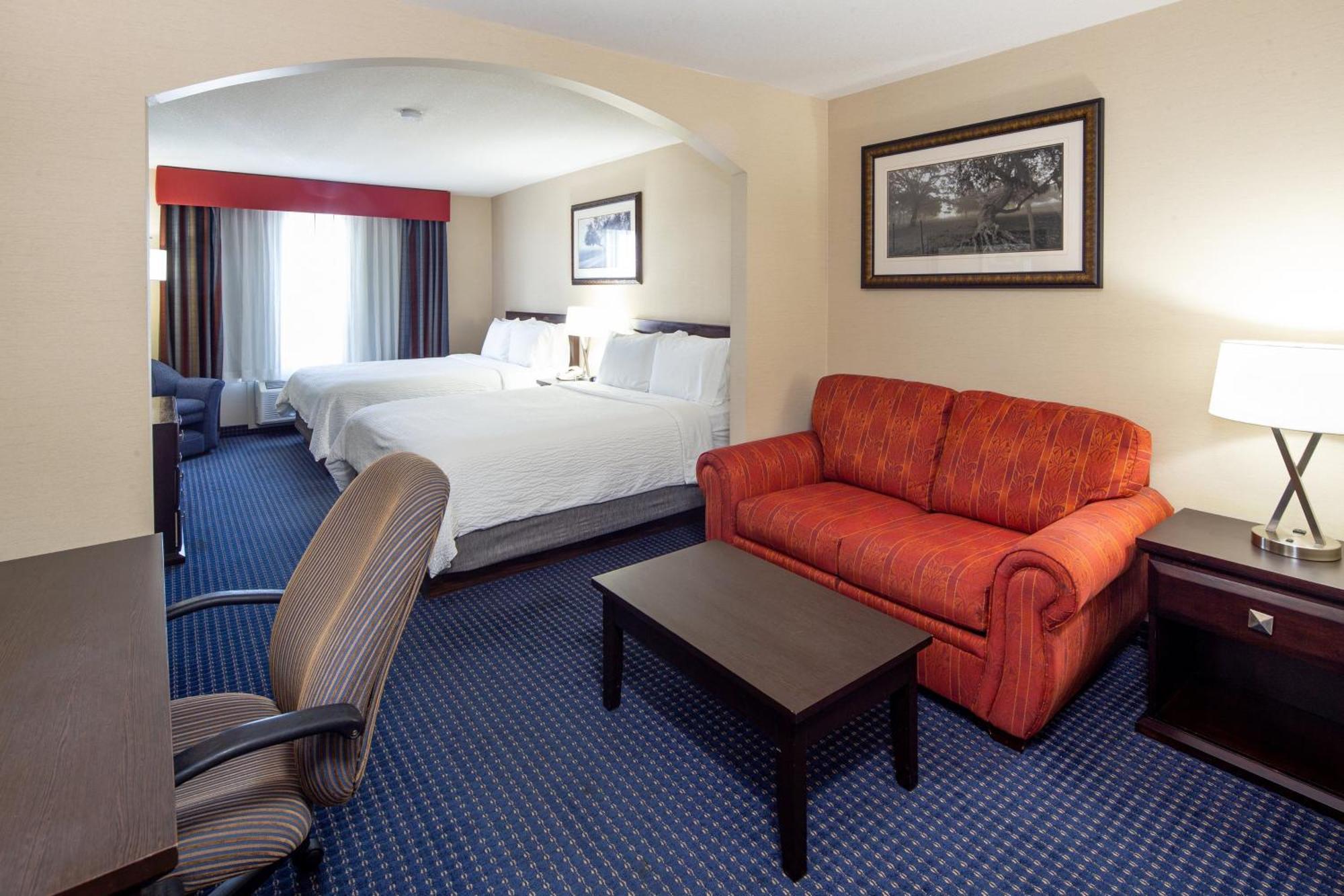 Holiday Inn Express Hotel & Suites Edson By Ihg Exterior foto